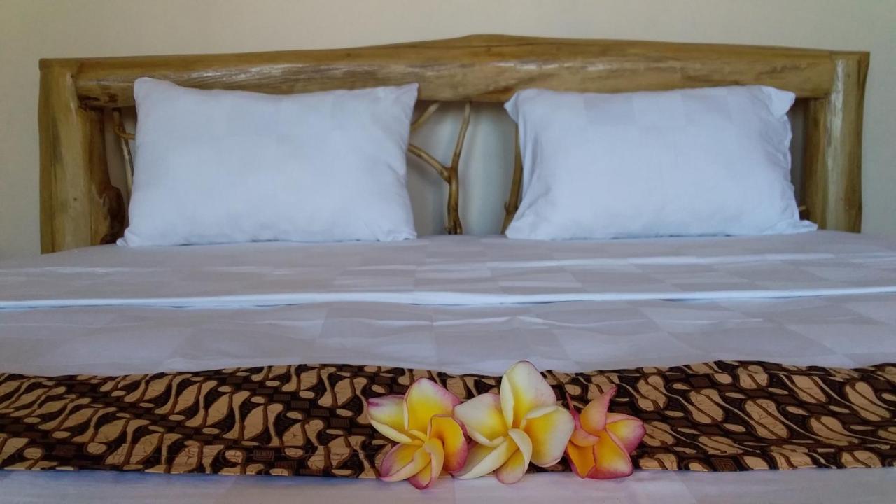 Kelapa Surf Villa Pulukan Ngoại thất bức ảnh
