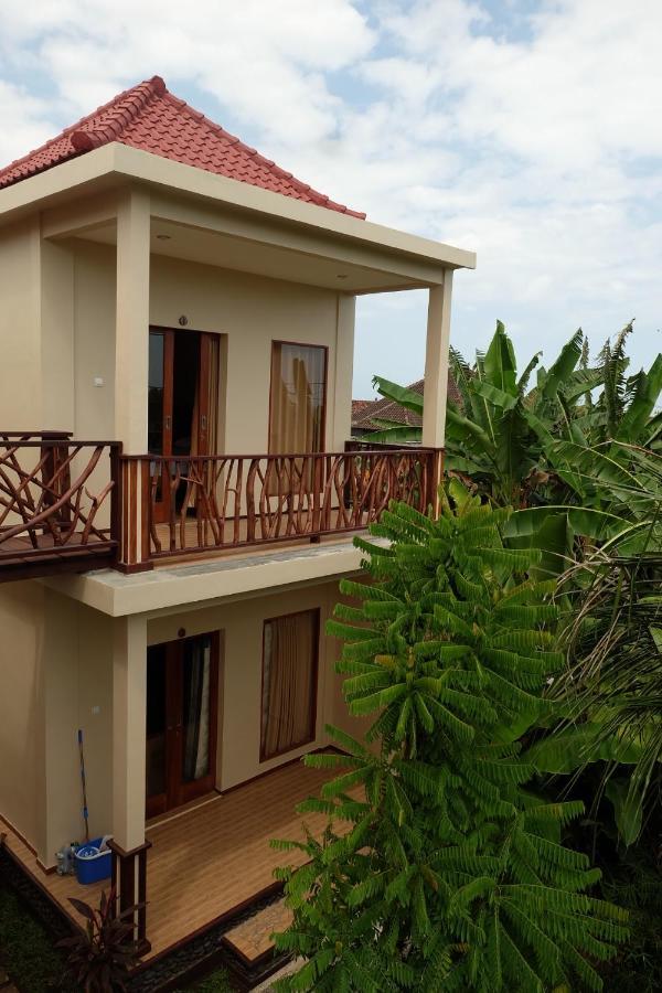 Kelapa Surf Villa Pulukan Ngoại thất bức ảnh